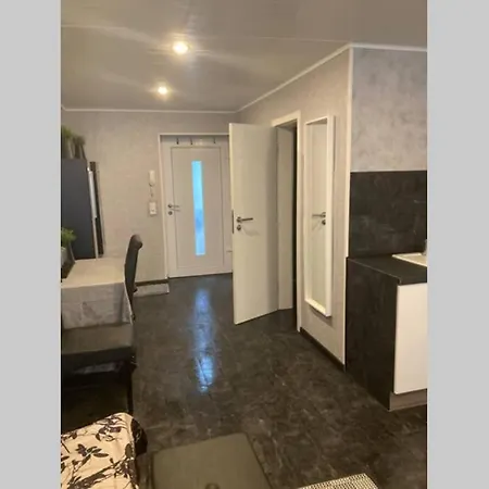 Viktera Modernes Mitten In Der Stadt Und Doch Sehr Ruhig Zu Therme 2 Minuten アパート バート・エムス