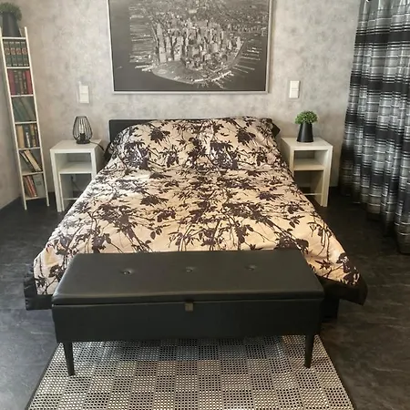 Viktera Modernes Mitten In Der Stadt Und Doch Sehr Ruhig Zu Therme 2 Minuten アパート バート・エムス