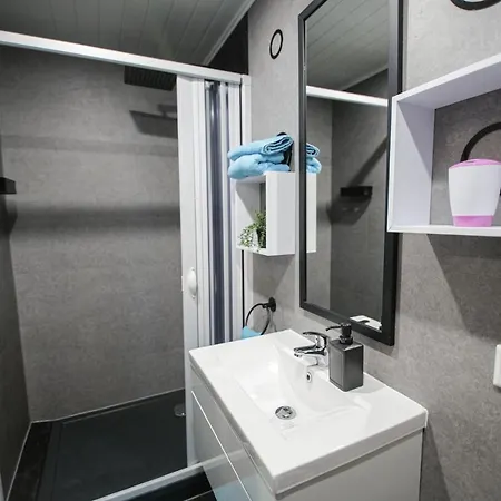 Viktera Modernes Mitten In Der Stadt Und Doch Sehr Ruhig Zu Therme 2 Minuten *