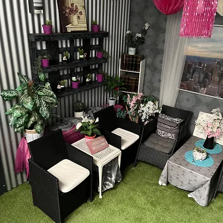 Viktera Modernes Mitten In Der Stadt Und Doch Sehr Ruhig Zu Therme 2 Minuten *