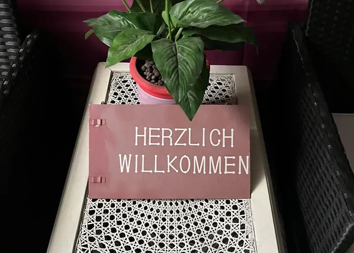 Viktera Modernes Mitten In Der Stadt Und Doch Sehr Ruhig Zu Therme 2 Minuten Apartmán *