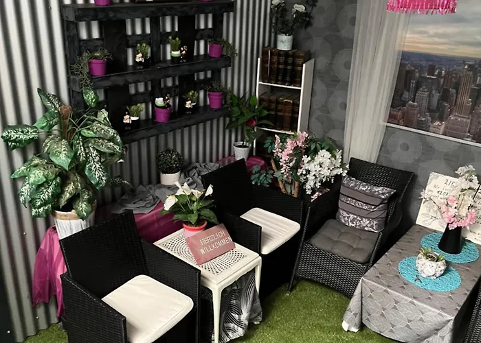 Viktera Modernes Mitten In Der Stadt Und Doch Sehr Ruhig Zu Therme 2 Minuten *